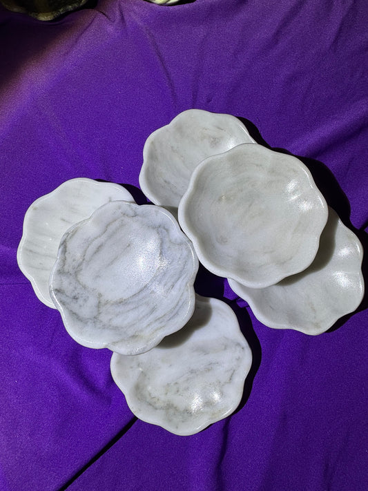 Small Onxy Stone Dishes 3” wide