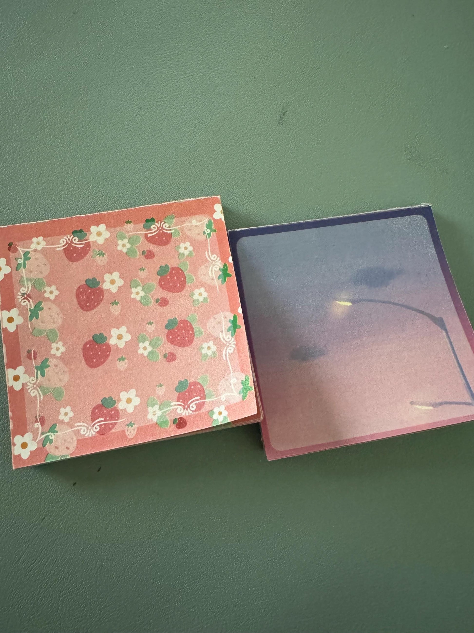 Notepad 3” strawberry or Sunset